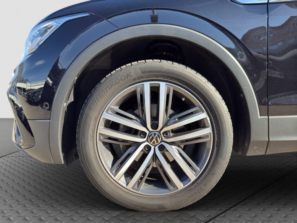 Volkswagen Tiguan Allspace Elegance 4M/Massage/Kam/19Z/StHz – Bild 16