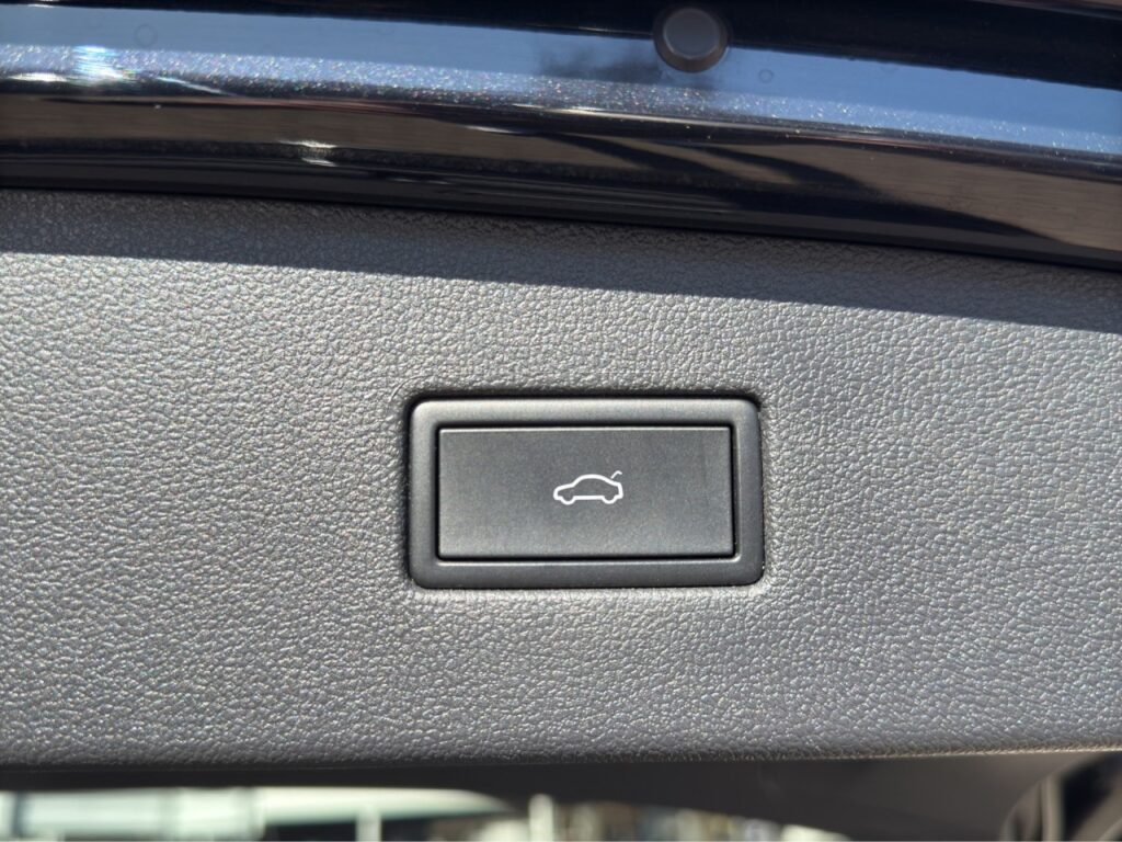 Volkswagen Tiguan Allspace Elegance 4M/Massage/Kam/19Z/StHz – Bild 17