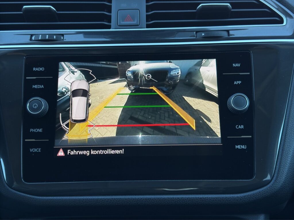 Volkswagen Tiguan Allspace Elegance 4M/Massage/Kam/19Z/StHz – Bild 19