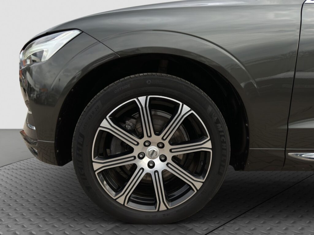 Volvo XC60 B4 Inscription AWD/AHK/Standhz/BLIS/20Zoll – Bild 17