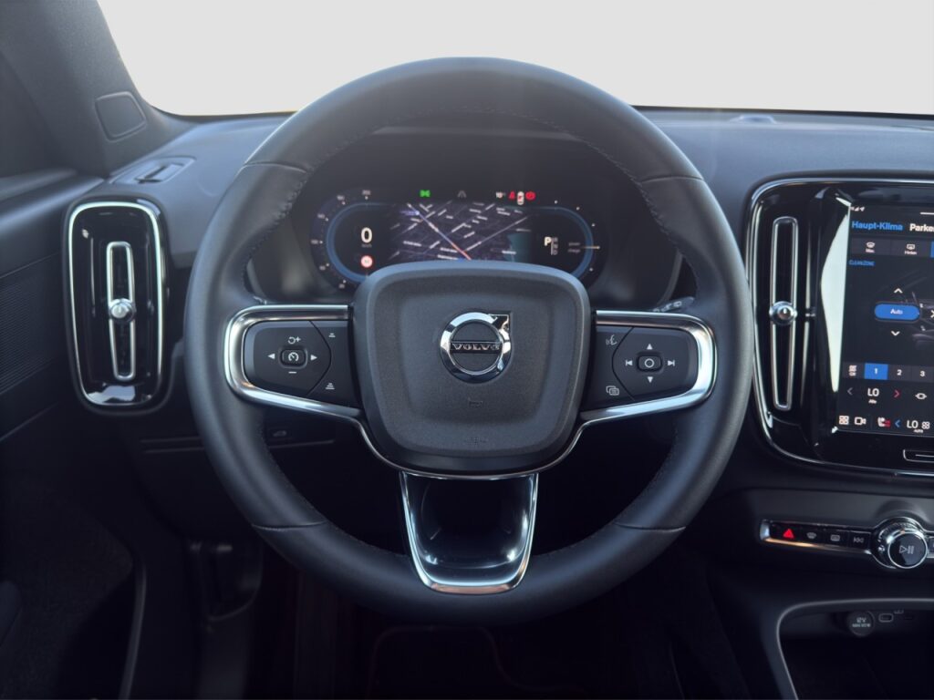 Volvo XC40 Pure Electric Core Recharge/RFK/LHZ/GJR/AHK – Bild 7