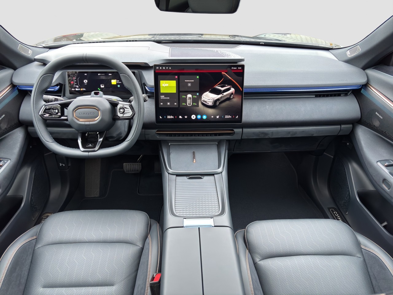 Lynk & Co 08 More Plug-In Hybrid / Pano / Matrix / 360Grad – Bild 10