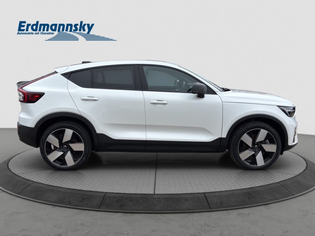 Volvo C40 Recharge Pure Electric Plus/20Z/LHZ/GJR/Pano – Bild 6