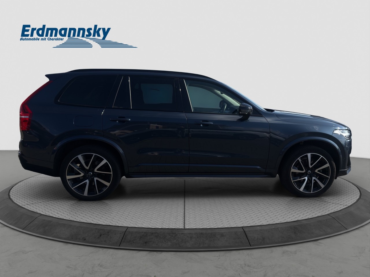 Volvo XC90 B5 Ultimate Dark AWD/7-Sitzer/AHK/StHz/B&W – Bild 6