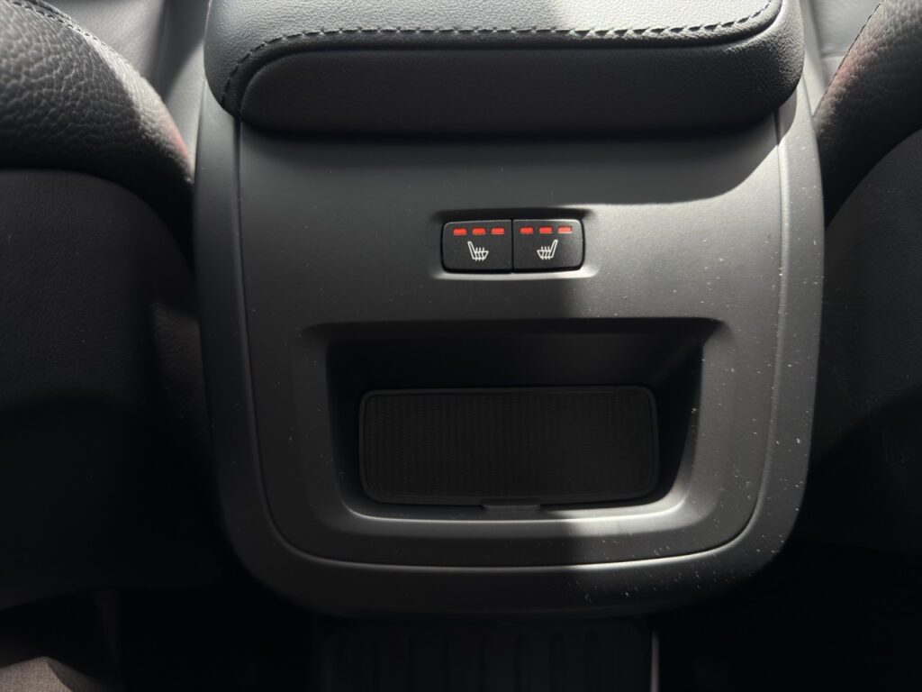 Volvo XC60 T8 Ultimate Dark Plug-In Hybrid/Four-C/Pano – Bild 19