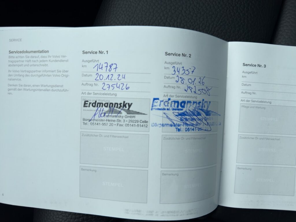 Volvo XC60 T8 Ultimate Dark Plug-In Hybrid/Four-C/Pano – Bild 23