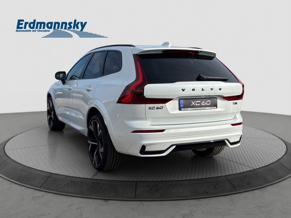 Volvo XC60 T8 AWD Ultra Black Ed Plug-In/ 22 Zoll-Zoll – Bild 2