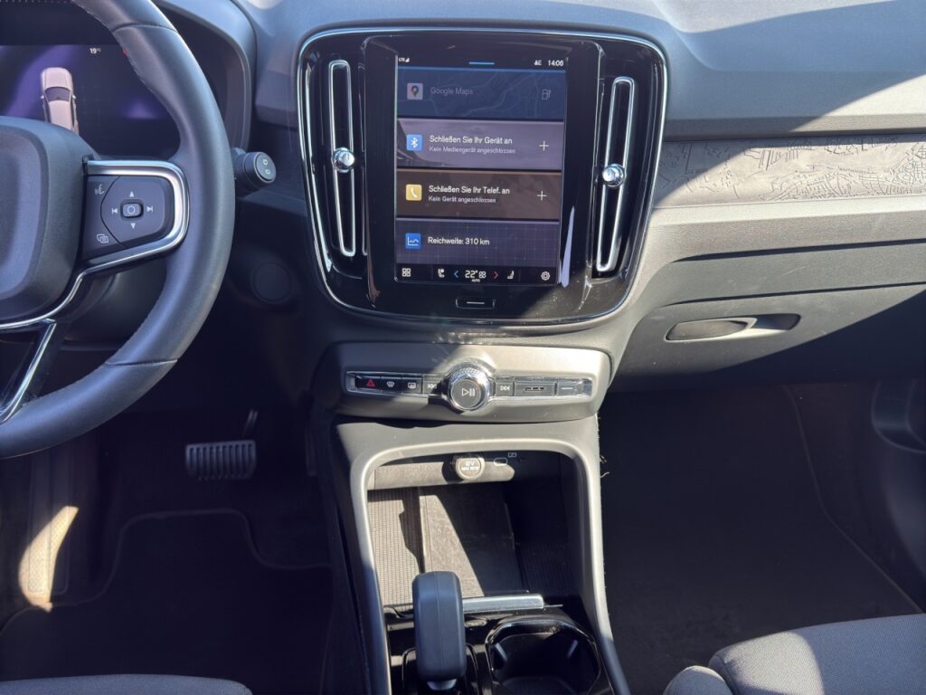 Volvo XC40 Pure Electric Core Recharge/KAM/LHZ/GJR/19Z – Bild 11