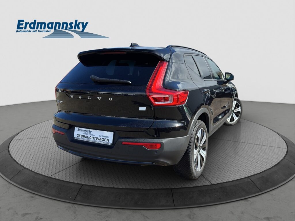 Volvo XC40 Pure Electric Core Recharge/KAM/LHZ/19Z/GJR – Bild 4