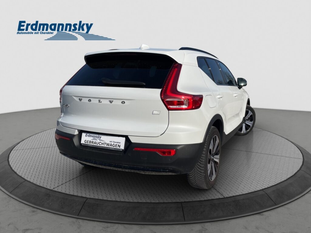 Volvo XC40 T5 Ultimate Dark Plug-In Hybrid/360K/Pano – Bild 4