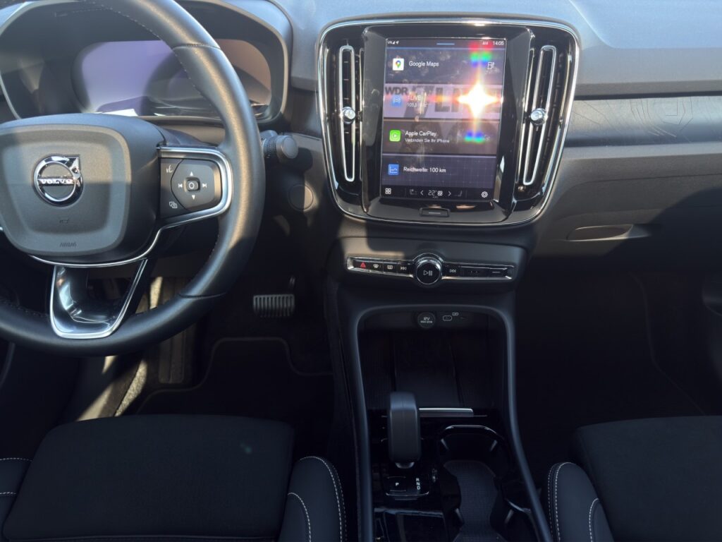 Volvo C40 Recharge Pure Electric Core/SHZ/GJR/KAM/Pano – Bild 11