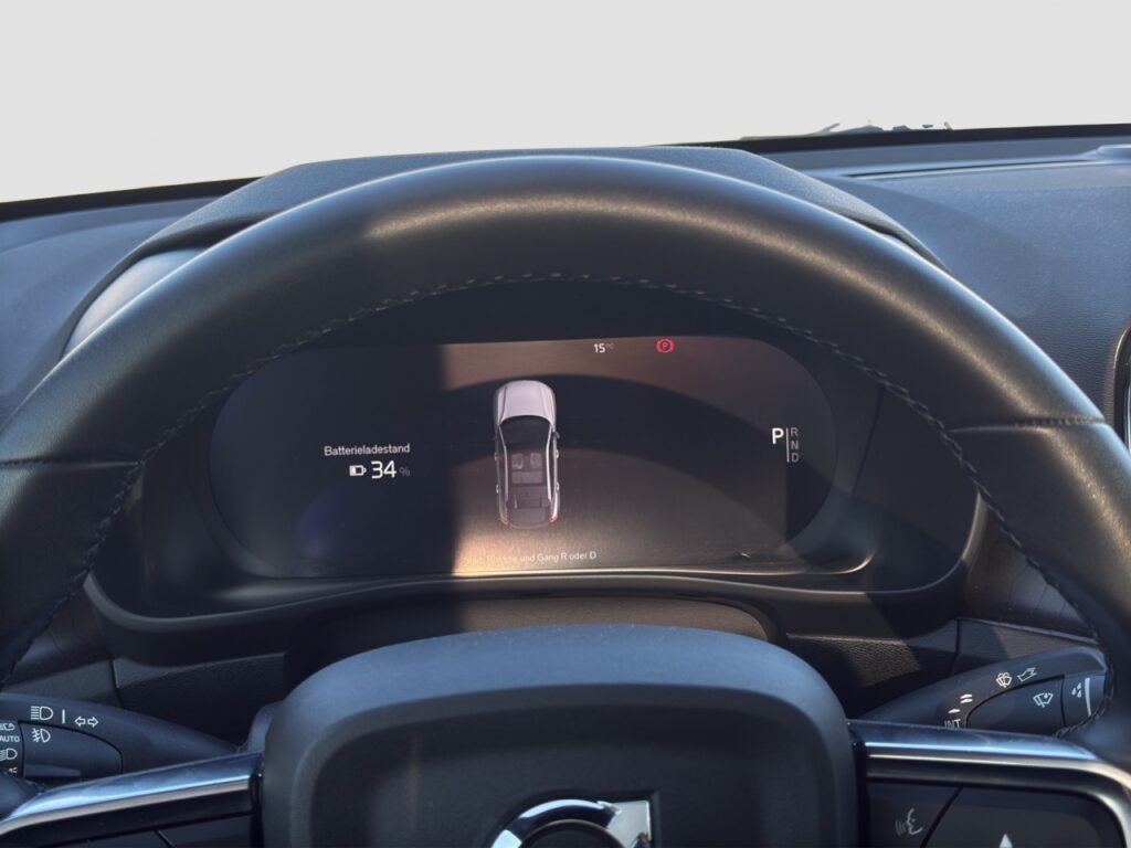 Volvo C40 Recharge Pure Electric Core/SHZ/GJR/KAM/Pano – Bild 8