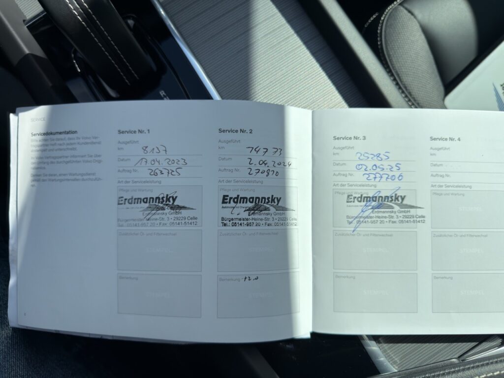 Volvo XC60 B4 R-Design/beh.FS/LHZ/H+K/Pano/Kam/AHK – Bild 27