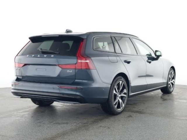 Volvo V60 B4 Plus Dark/Navi/LED/Pano/HuD/360Kam/BLIS – Bild 2
