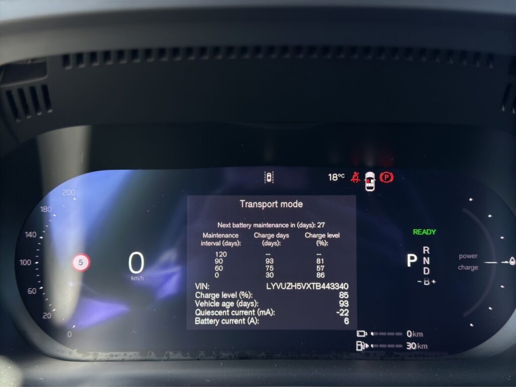 Volvo XC60 T8 AWD Ultra Black Edition Plug-In – Bild 8