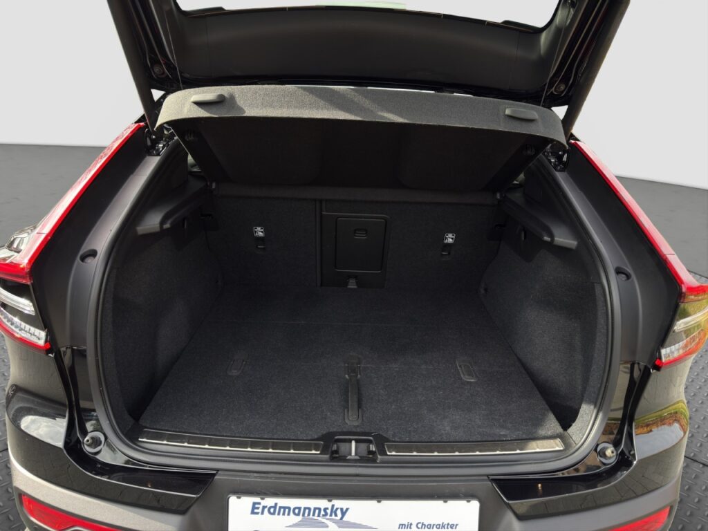 Volvo C40 Ultimate Pure Electric/GJR/LHZ/360Kam/Pano – Bild 16