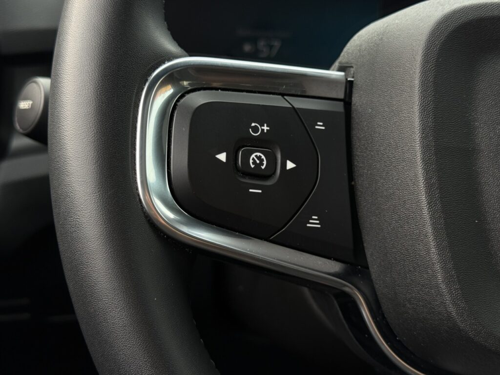 Volvo C40 Ultimate Pure Electric/GJR/LHZ/360Kam/Pano – Bild 21