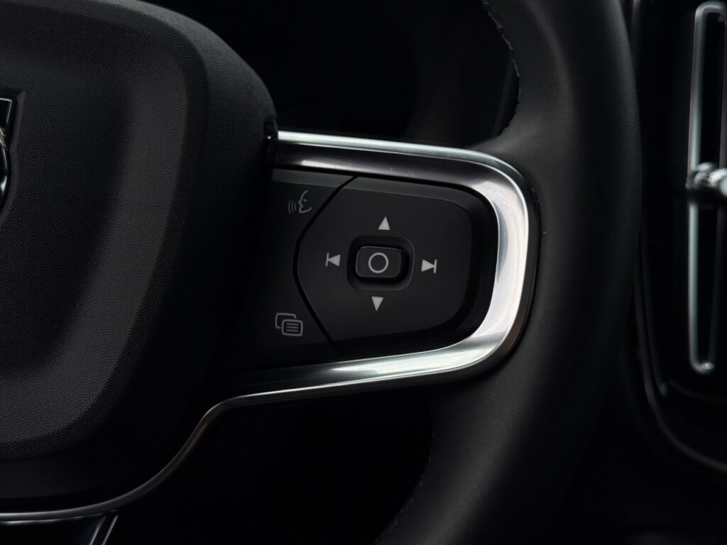 Volvo C40 Ultimate Pure Electric/GJR/LHZ/360Kam/Pano – Bild 22