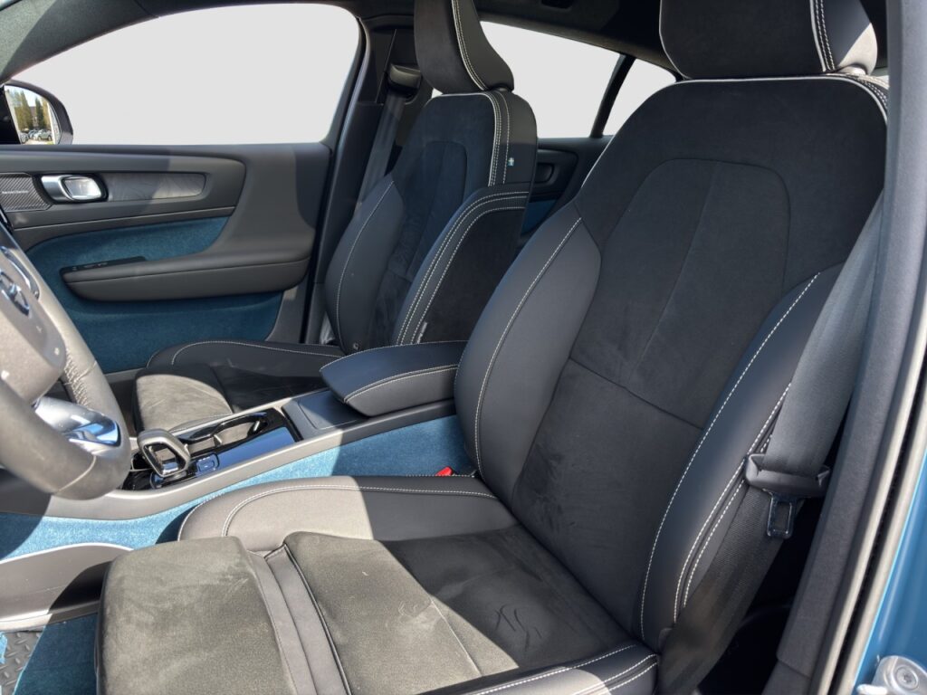 Volvo C40 Ultimate Pure Electric AWD/AHK/20Zoll+GJR – Bild 13