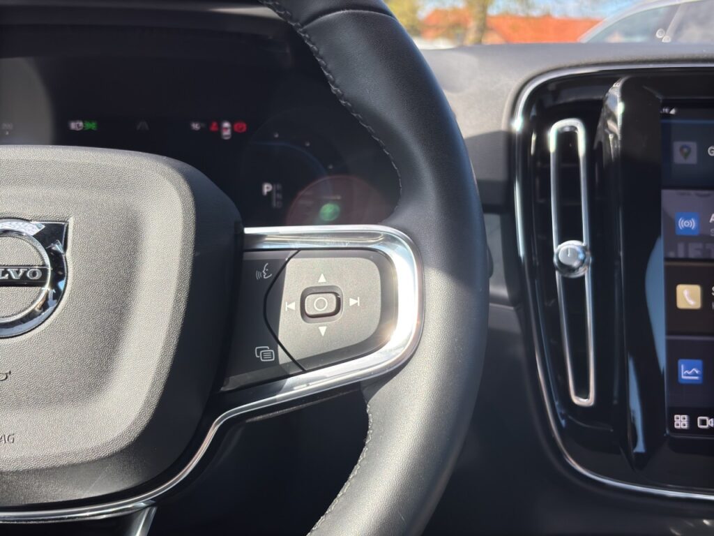 Volvo C40 Ultimate Pure Electric AWD/AHK/20Zoll+GJR – Bild 21