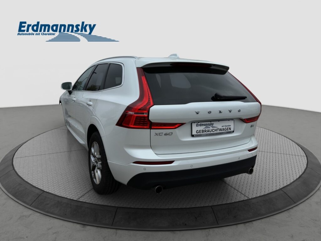 Volvo XC60 B4 Momentum Pro/Leder/Navi/LED/AHK/Kam/BLIS – Bild 2
