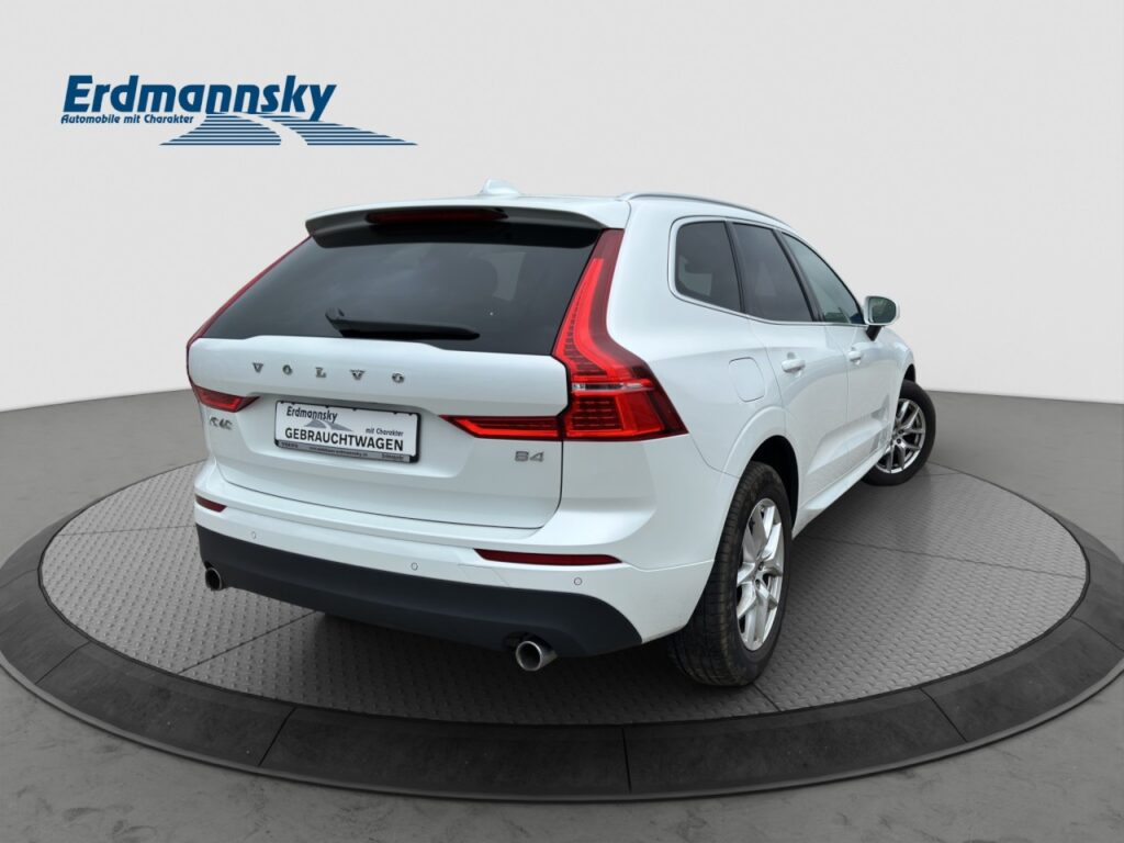 Volvo XC60 B4 Momentum Pro/Leder/Navi/LED/AHK/Kam/BLIS – Bild 4