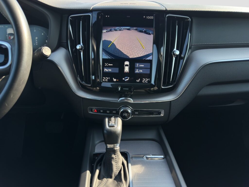 Volvo XC60 D4 Inscription/Leder/Navi/LED/Kam/BLIS/H&K – Bild 11