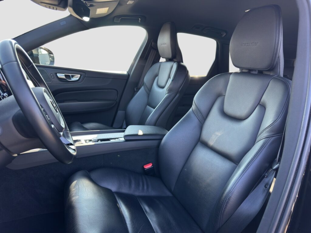 Volvo XC60 D4 Inscription/Leder/Navi/LED/Kam/BLIS/H&K – Bild 13