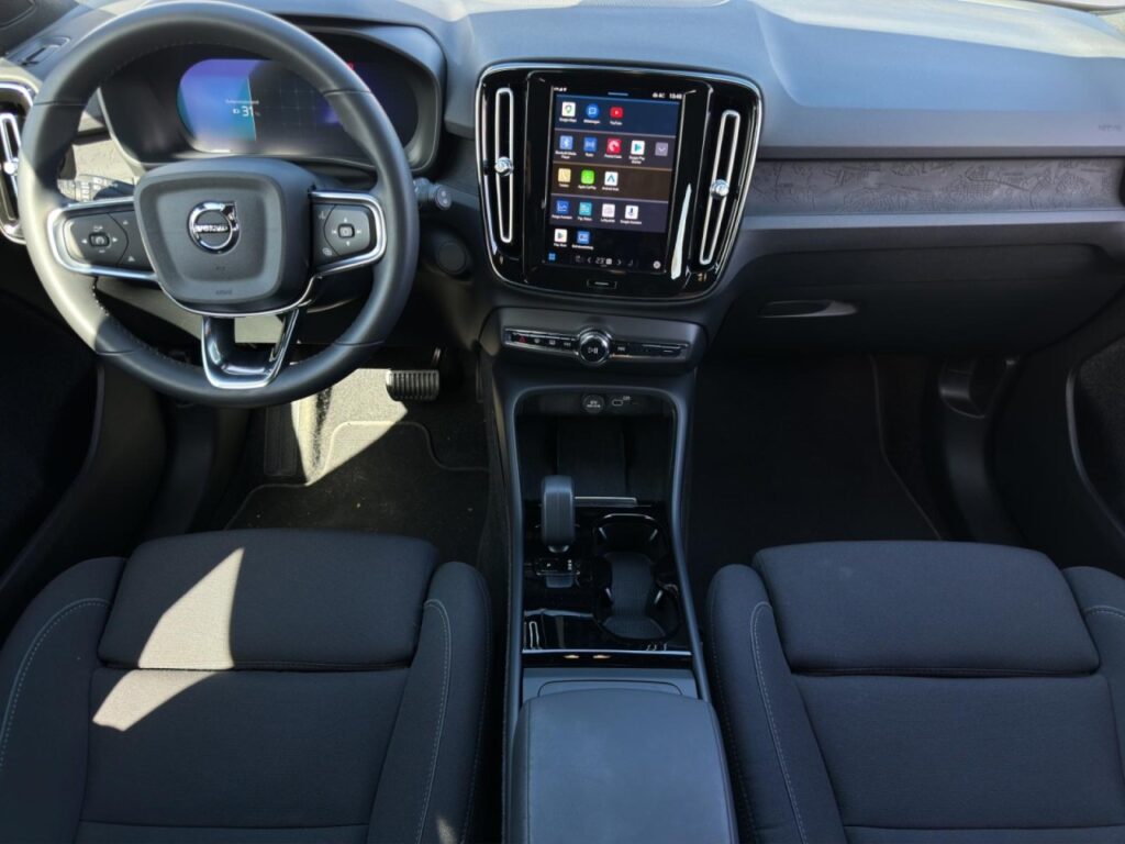 Volvo XC40 Plus Pure Electric/Navi/LED/Kam/el.HKL/GJR – Bild 10