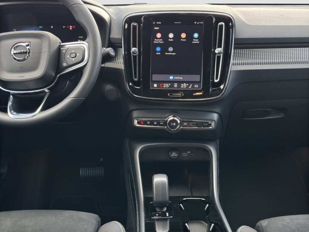 Volvo EX40 Single Motor Extended Range Ultra Dark – Bild 11