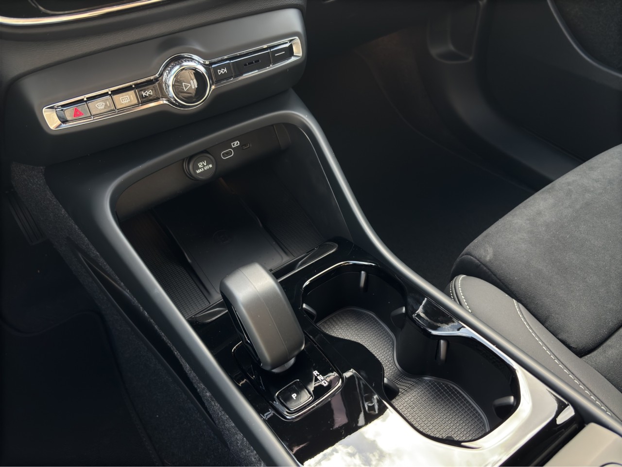 Volvo EX40 Single Motor Extended Range Ultra Dark – Bild 19