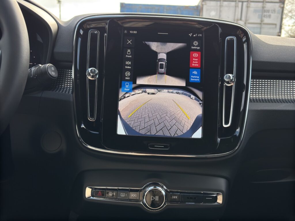 Volvo EX40 Single Motor Extended Range Ultra Dark – Bild 21