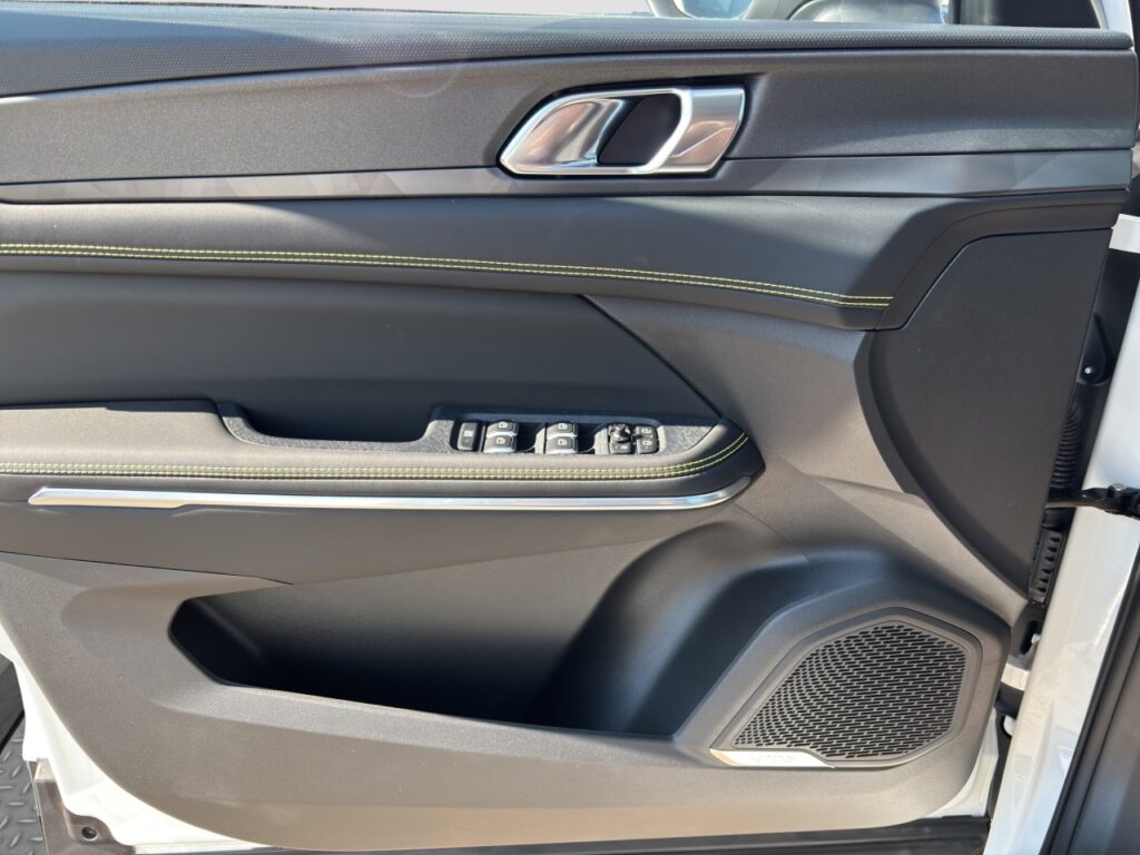 Lynk & Co 01 More Plug-In-Hybrid / PANO / 360 Grad – Bild 12