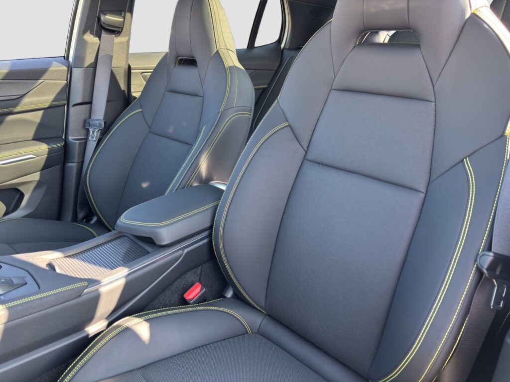 Lynk & Co 01 More Plug-In-Hybrid / PANO / 360 Grad – Bild 13