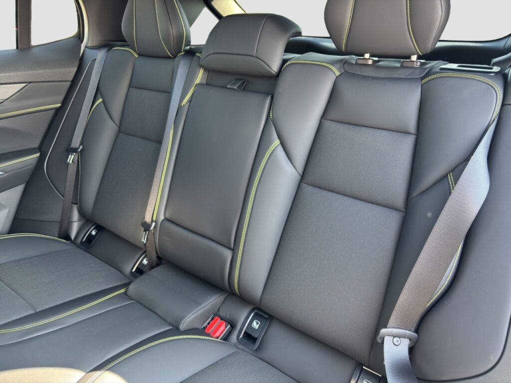 Lynk & Co 01 More Plug-In-Hybrid / PANO / 360 Grad – Bild 14