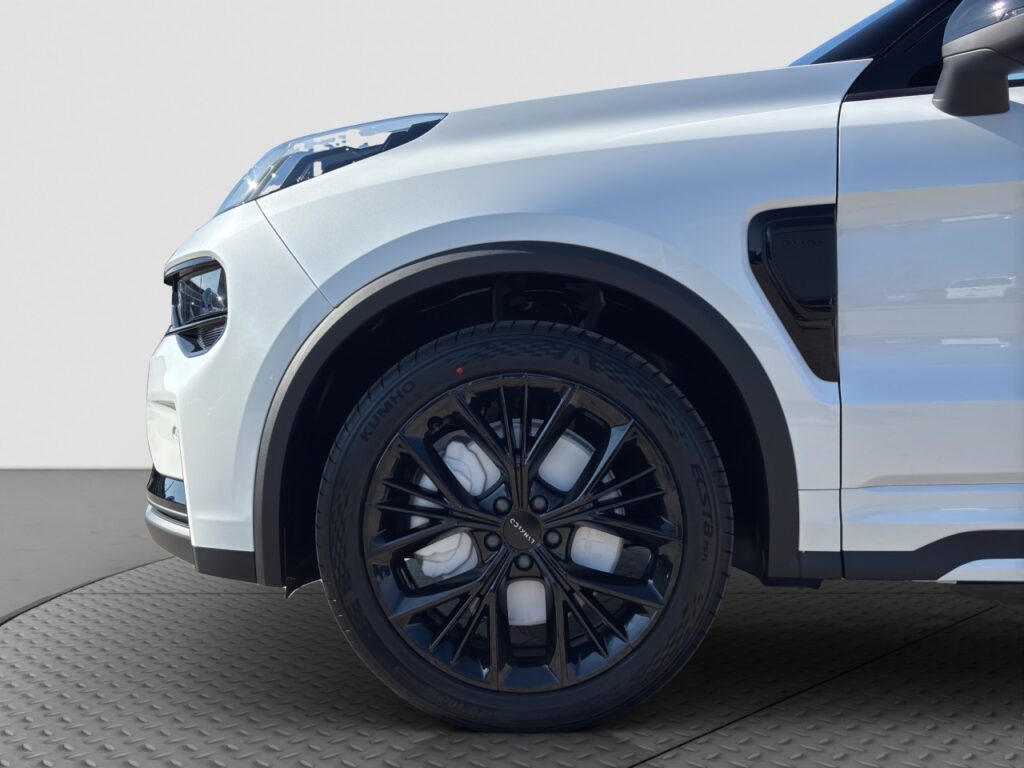 Lynk & Co 01 More Plug-In-Hybrid / PANO / 360 Grad – Bild 17