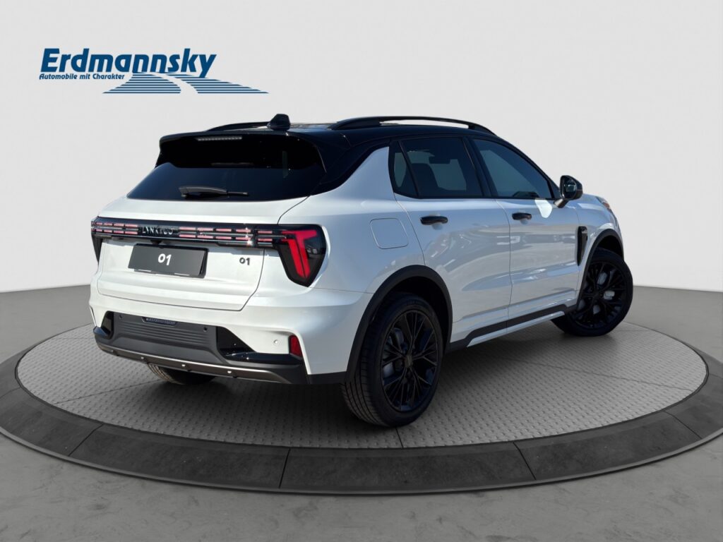 Lynk & Co 01 More Plug-In-Hybrid / PANO / 360 Grad – Bild 4