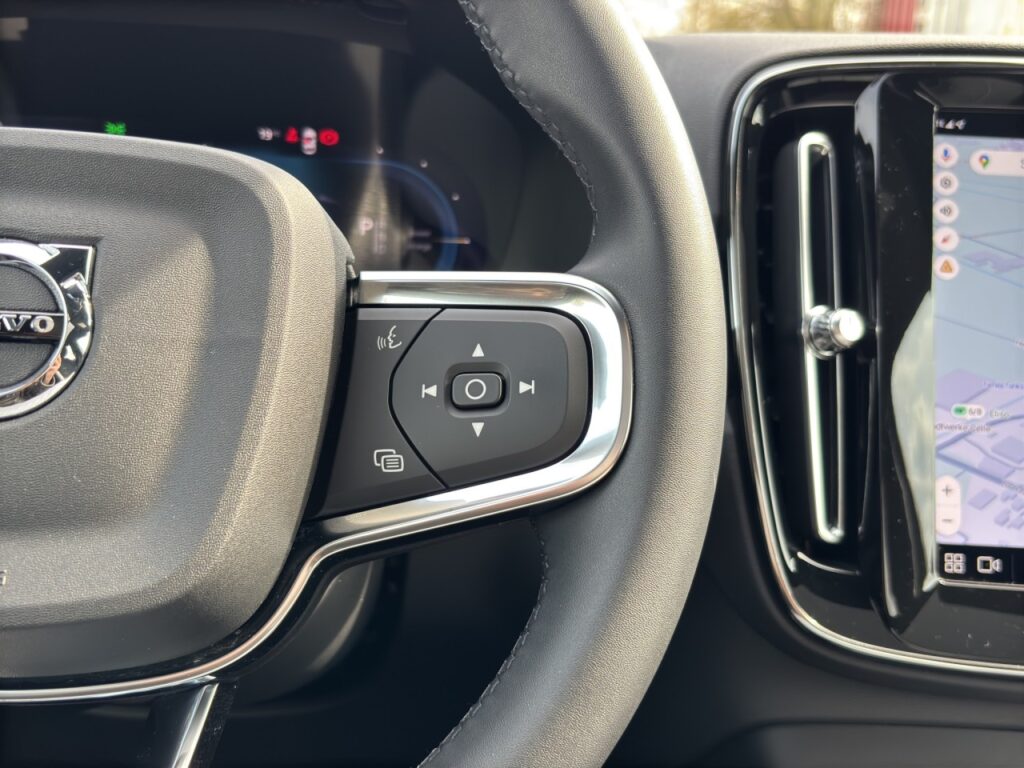 Volvo C40 Ultimate Pure Electric/Navi/AHK/360Kam/GJR – Bild 21