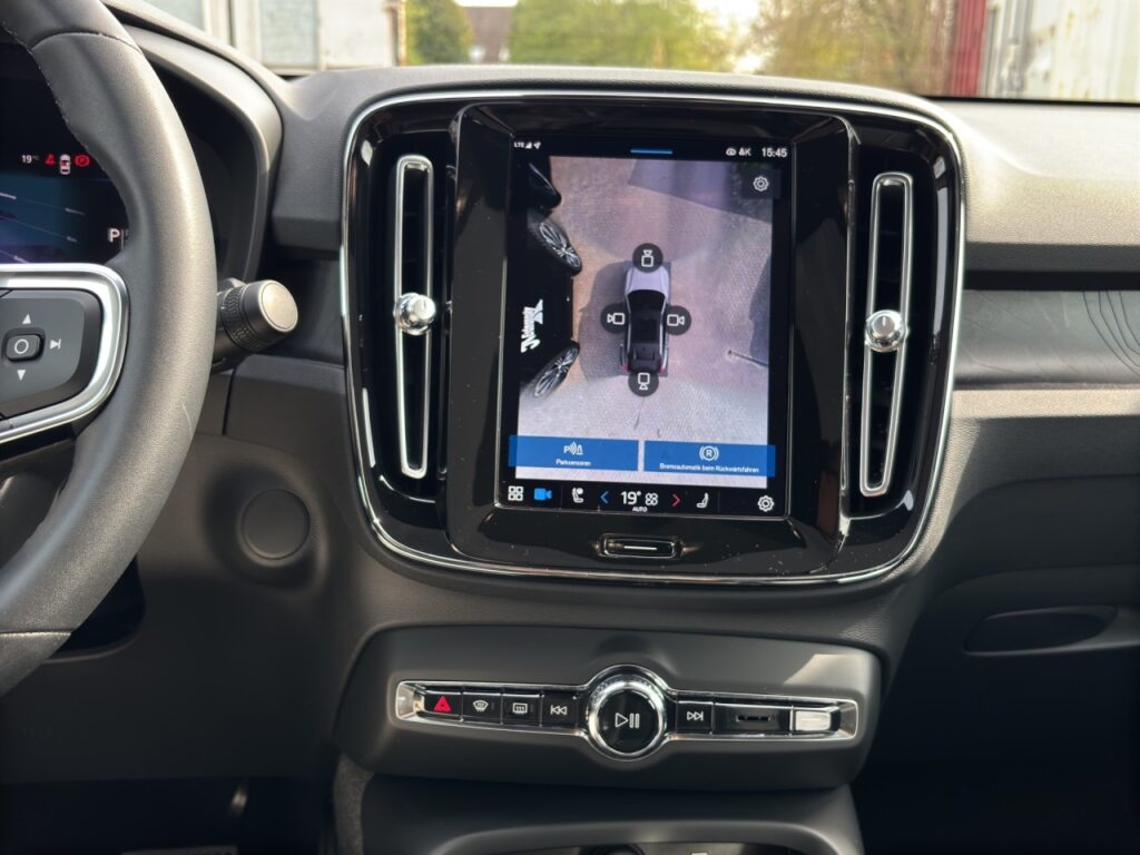 Volvo C40 Ultimate Pure Electric/Navi/AHK/360Kam/GJR – Bild 23