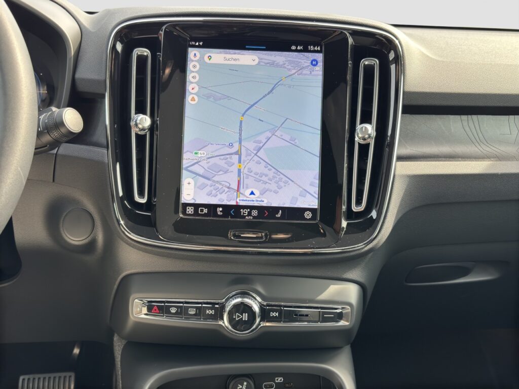 Volvo C40 Ultimate Pure Electric/Navi/AHK/360Kam/GJR – Bild 9
