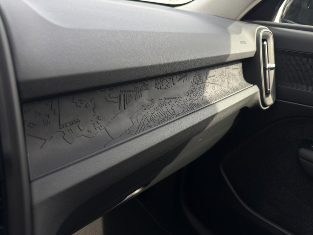 Volvo XC40 T4 Essential Plug-In Hybrid/Navi/Kam/hzb.LK – Bild 18