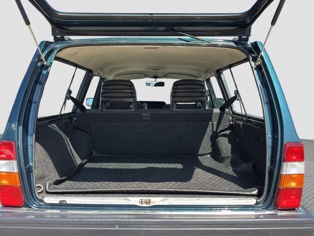 Volvo 240 Family Edition Automatik/2.Hand /Scheckheft – Bild 16