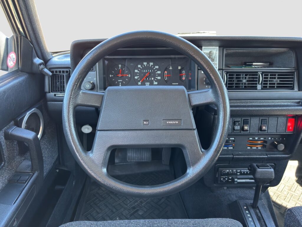 Volvo 240 Family Edition Automatik/2.Hand /Scheckheft – Bild 7