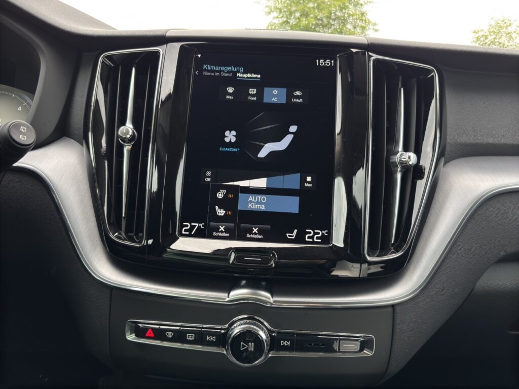 Volvo XC60 B4 Momentum Pro/AHK/Standhz/Kam/BLIS/H&K – Bild 21