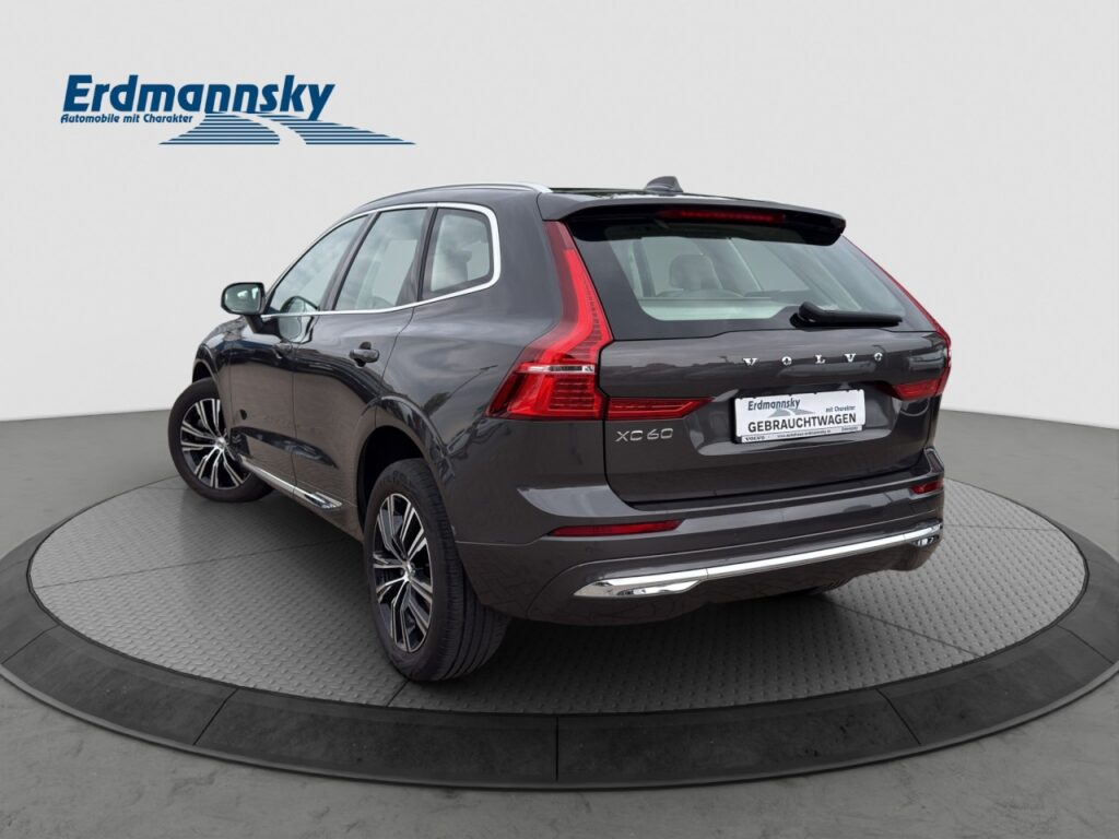 Volvo XC60 B5 Inscription AWD/AHK/Standhz/Kam/Four-C – Bild 2
