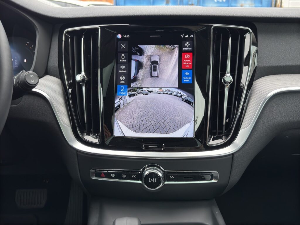 Volvo V60 B4 Plus Dark/Navi/LED/Pano/360K/Head-Up/H&K – Bild 22