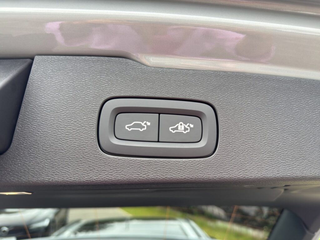 Volvo V60 B4 Plus Dark/Navi/LED/Pano/HuD/360Kam/ACC – Bild 18