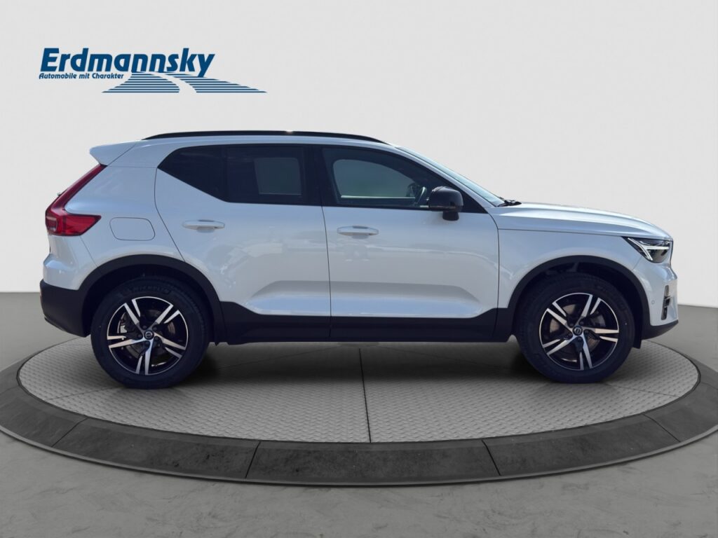 Volvo XC40 Plus B3 Dark/Navi/LED/Standhz/360Kam/el.HKL – Bild 6