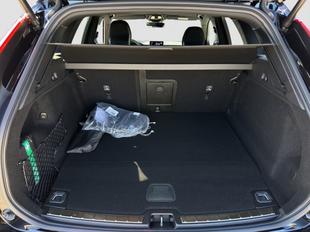 Volvo XC60 T8 AWD Ultra Black Edition Plug-In – Bild 15