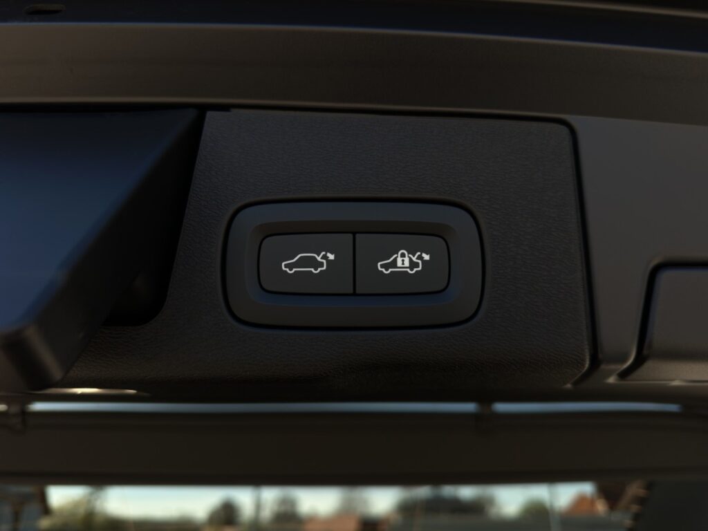 Volvo XC60 T8 AWD Ultra Black Edition Plug-In – Bild 24